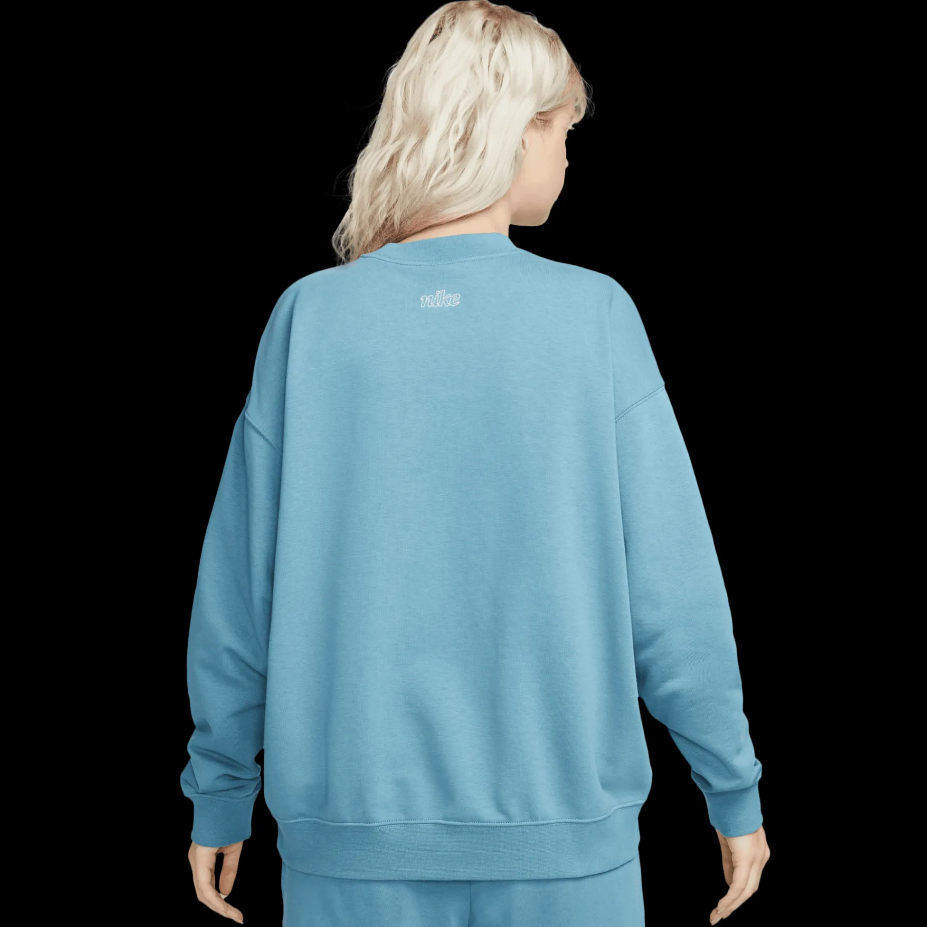 Dri-Fit Get Fit Graphic Crewneck, Troja Dam