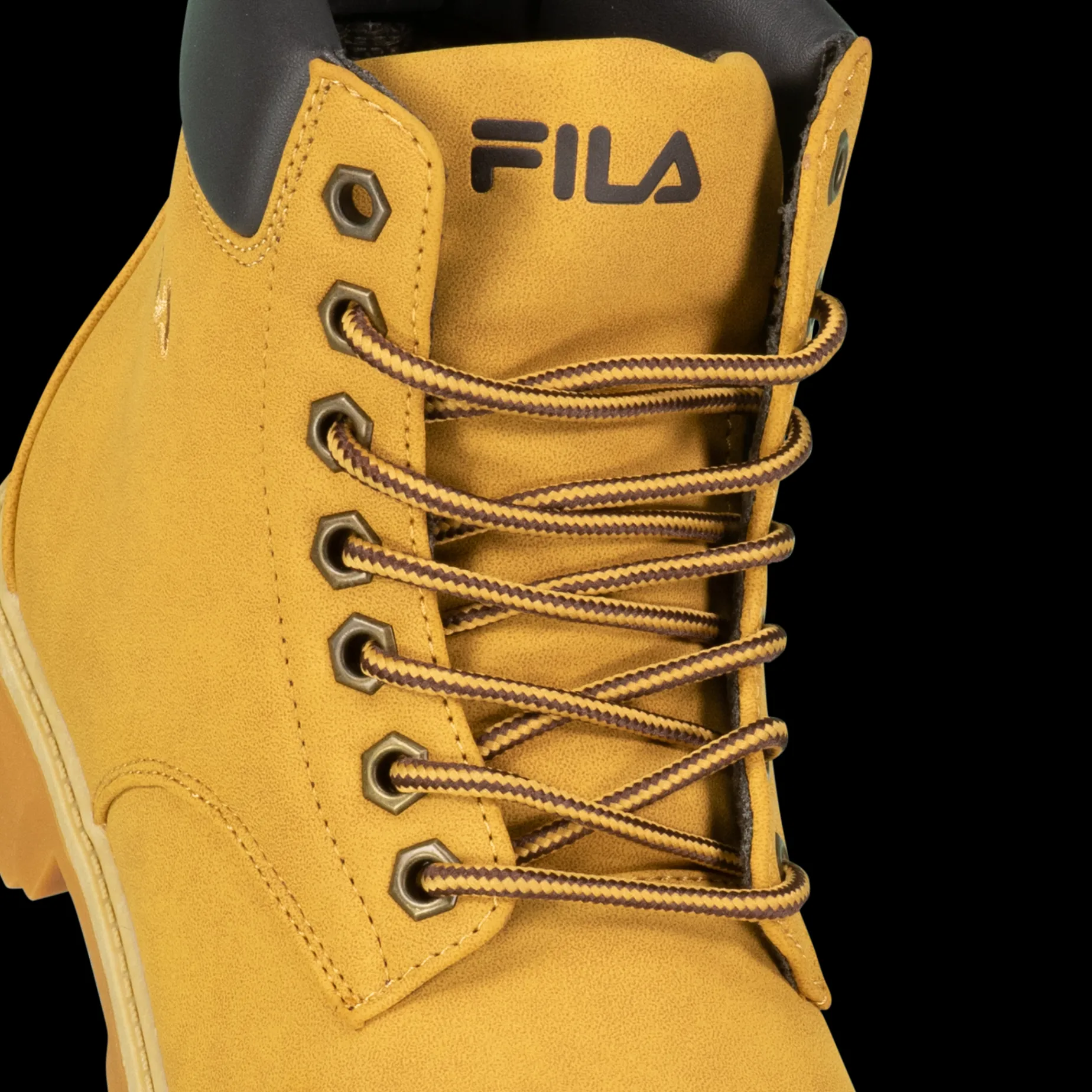 Maverick Mid, Vinterkanga Dam