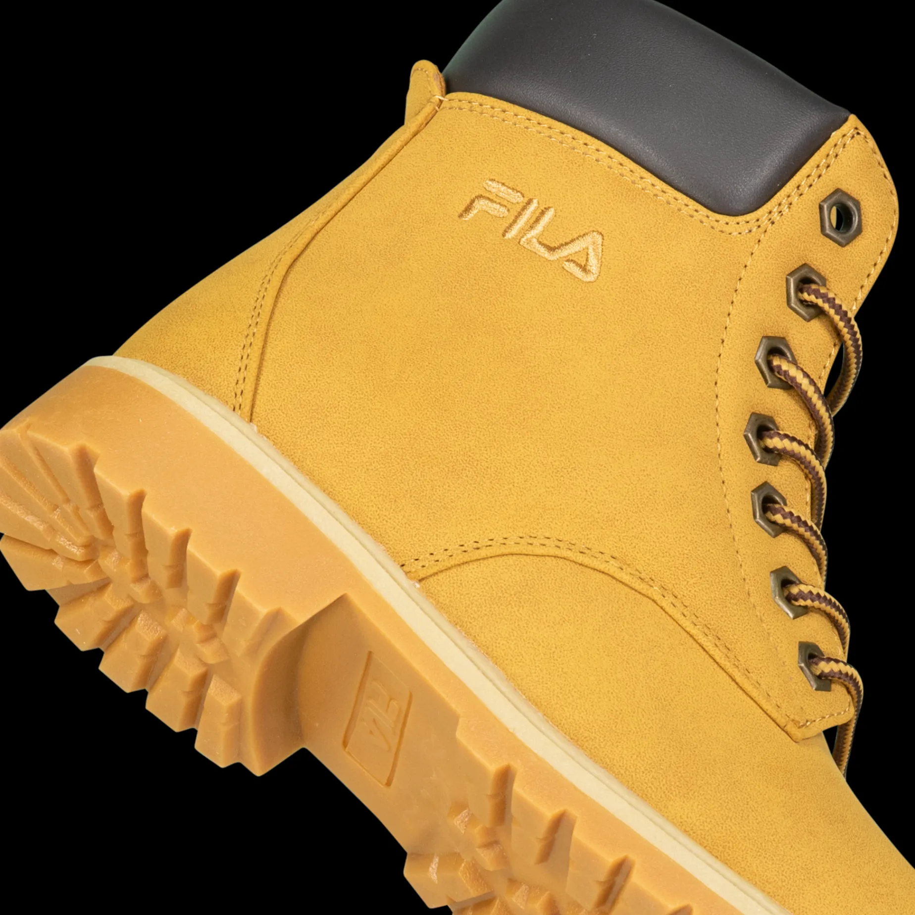 Maverick Mid, Vinterkanga Dam