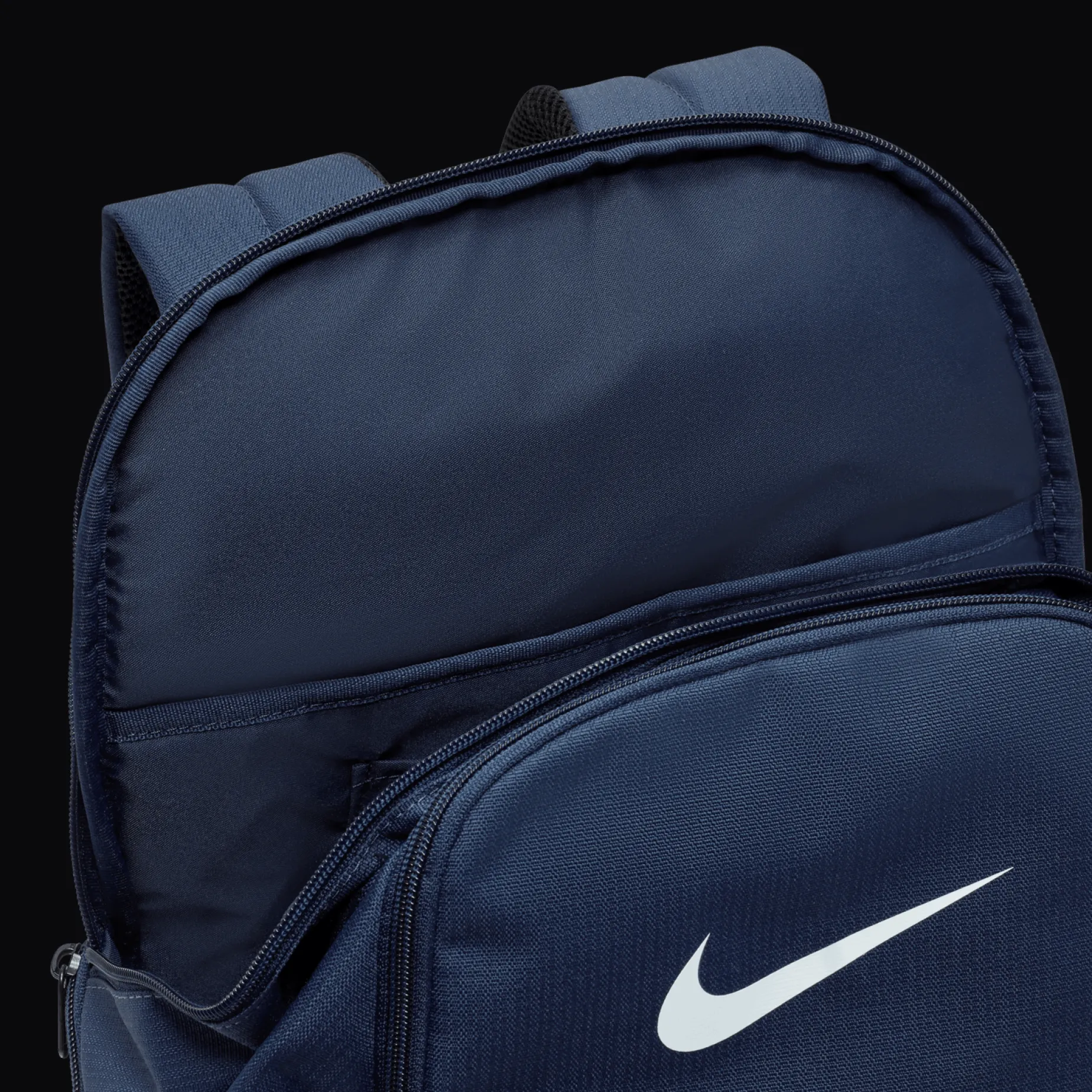 Nike Brasilia 9.5, Ryggsack