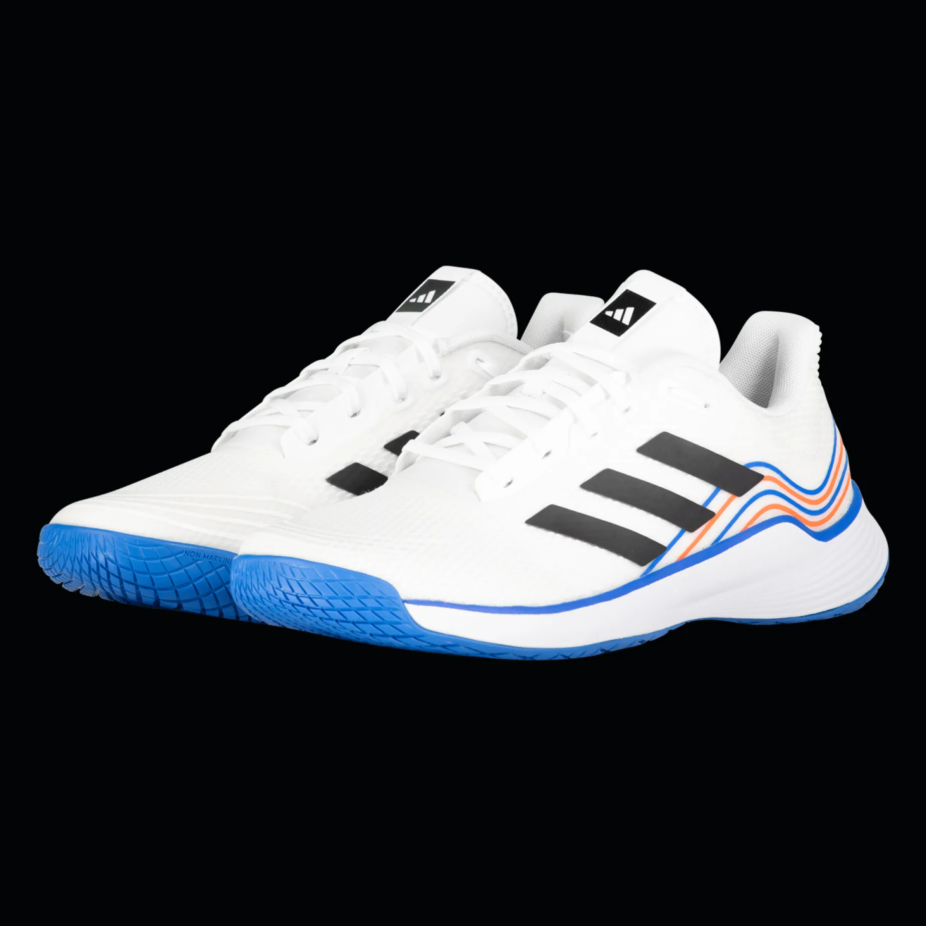 Novaflight, Hallsko, Herr