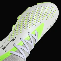 Predator Accuracy.2 Mg / Q2 23 Fotbollsskor Gras Och Konstgras, Unisex