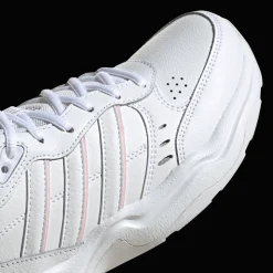 Strutter, Sneakers Dam