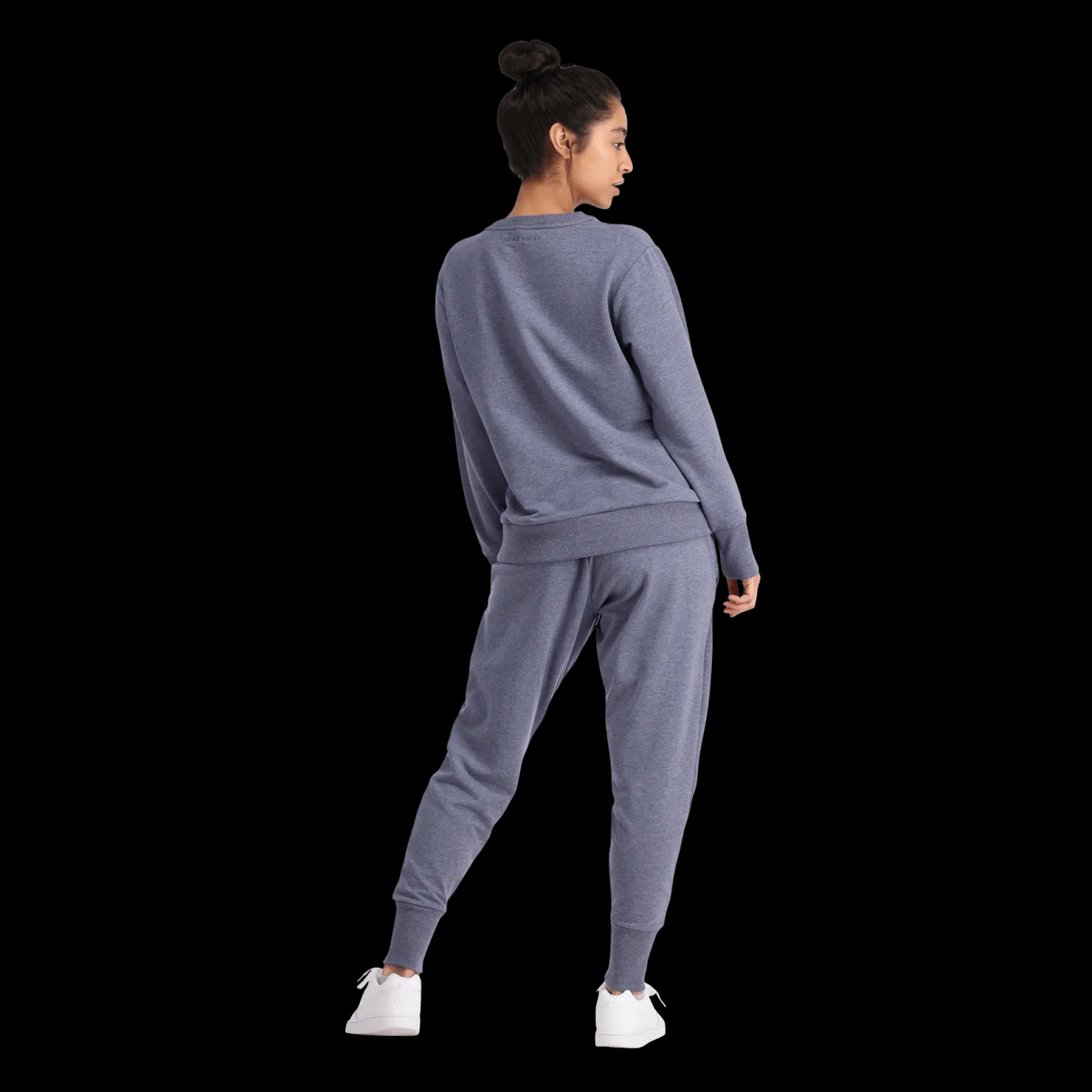 Traa Lounge Crew, Troja, Dam