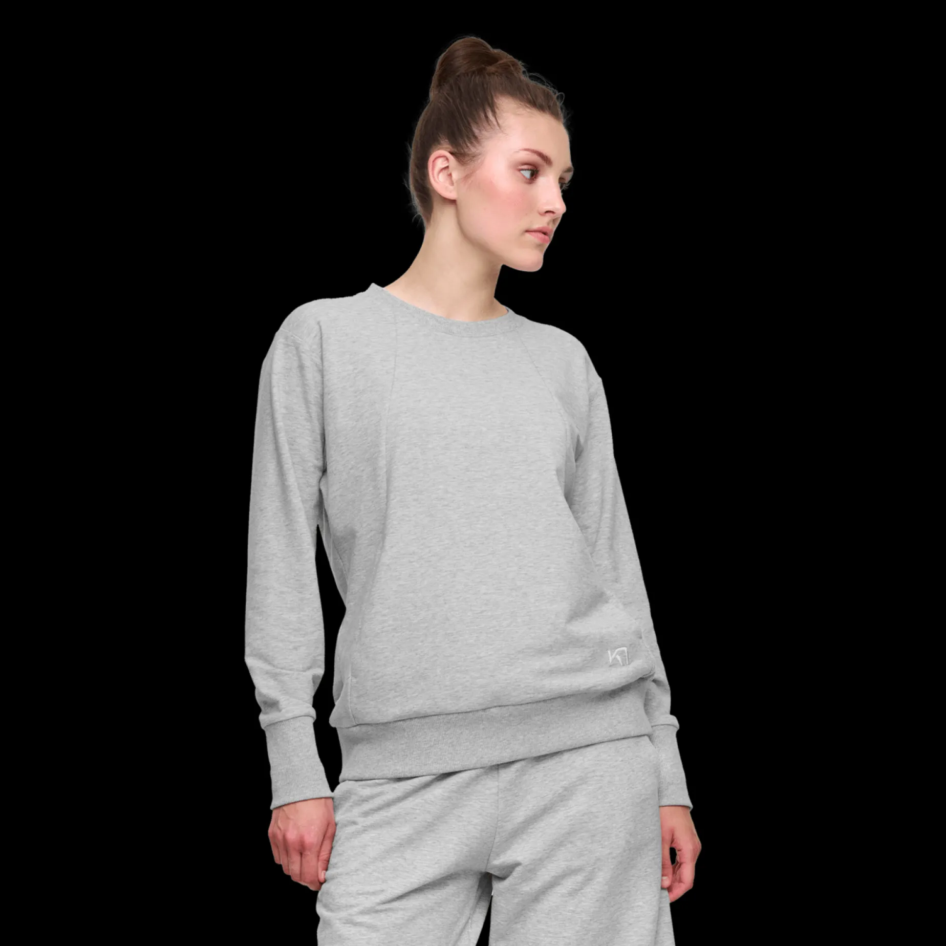 Traa Lounge Crew, Troja, Dam