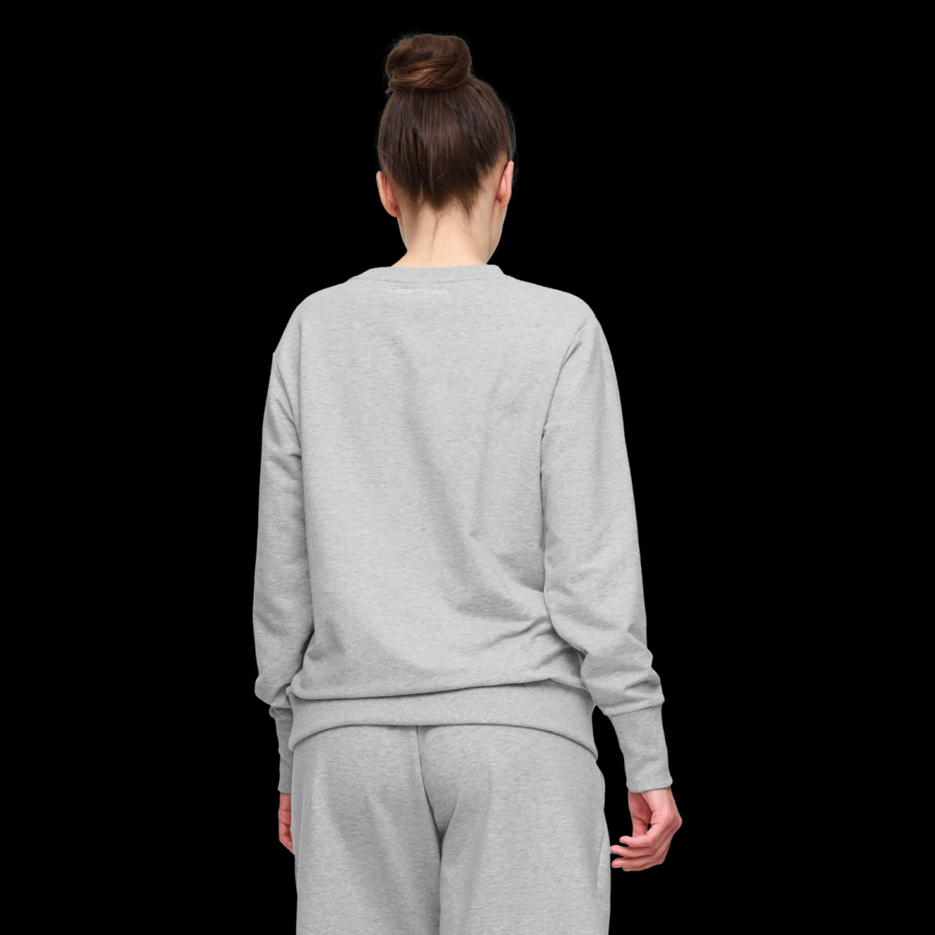 Traa Lounge Crew, Troja, Dam