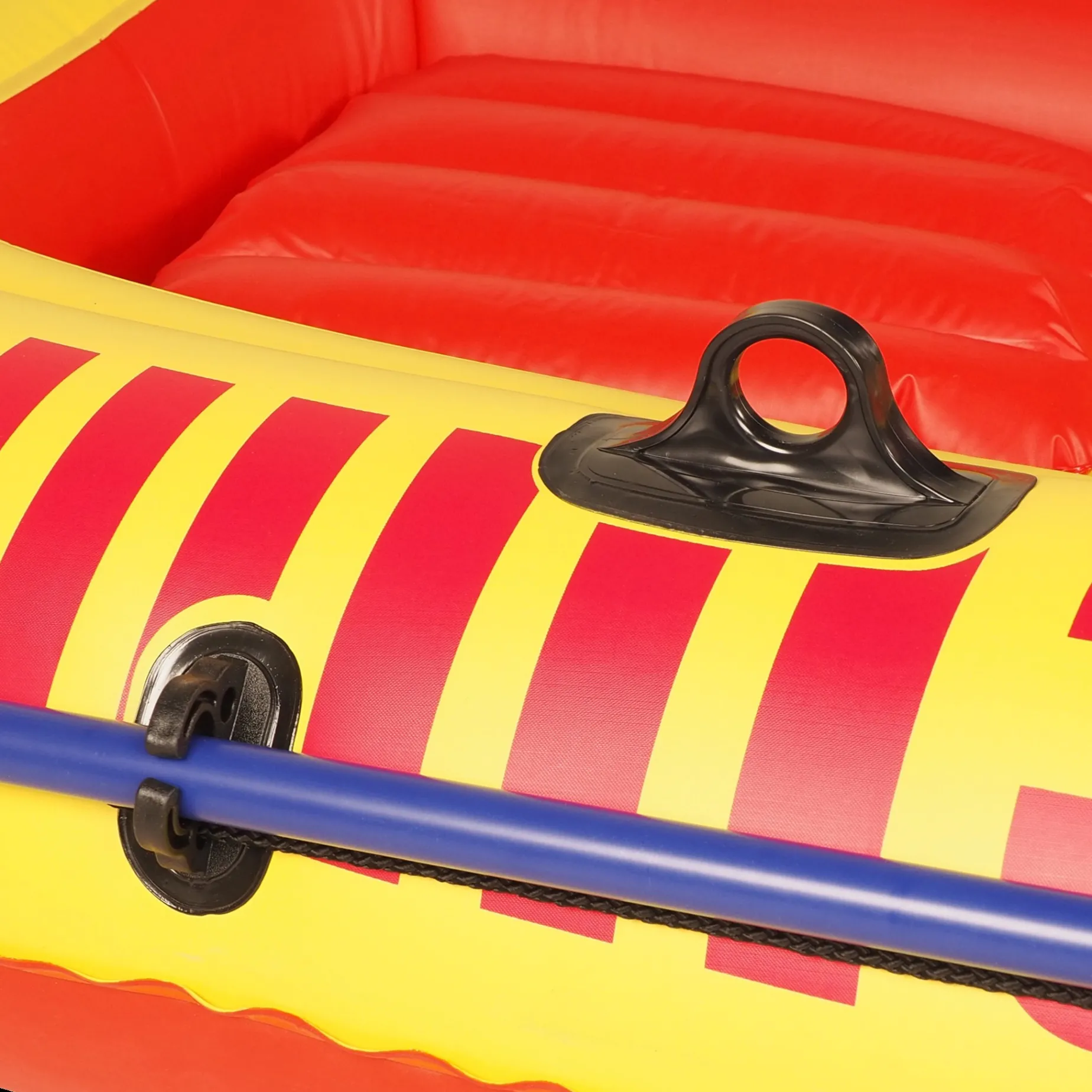 Tropicana 300, Gummibat